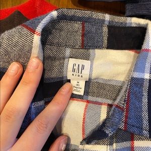 Gap button down
